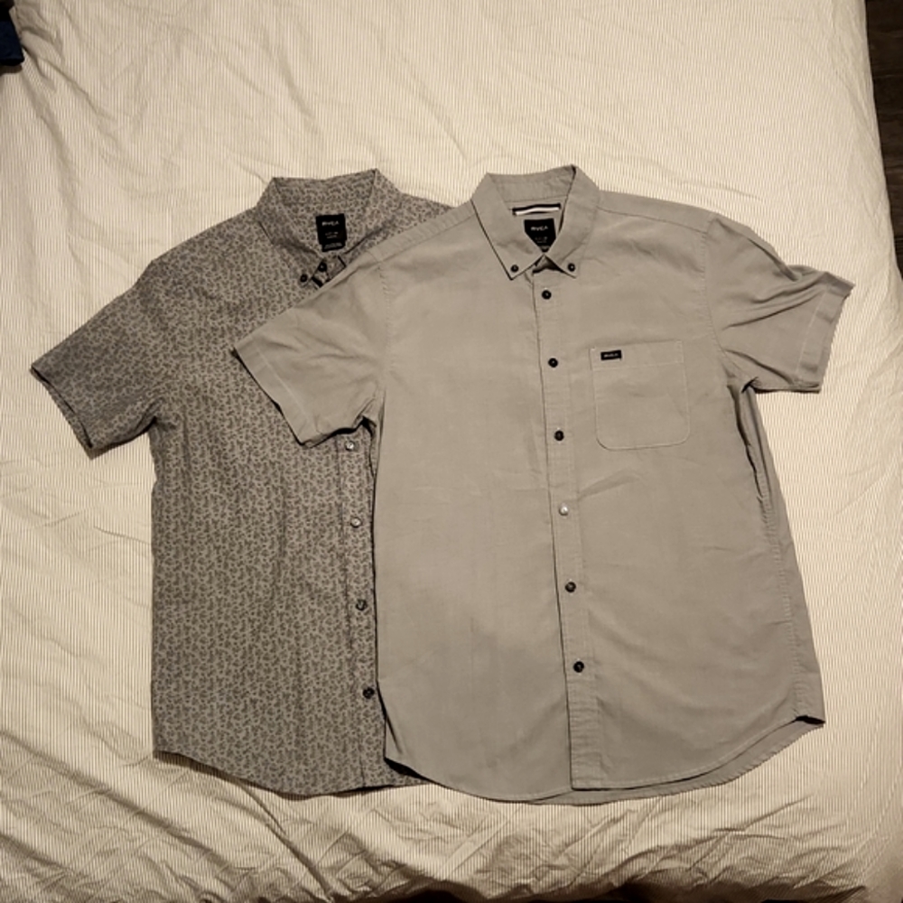 Set of two RVCA button up shirts